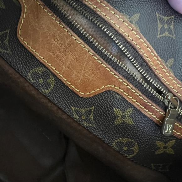 Authentic Louis Vuitton Monogram Tote Bag/monogram sac - Picture 6 of 8